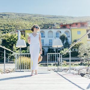 Hotel Orione - Lake Front Hotel